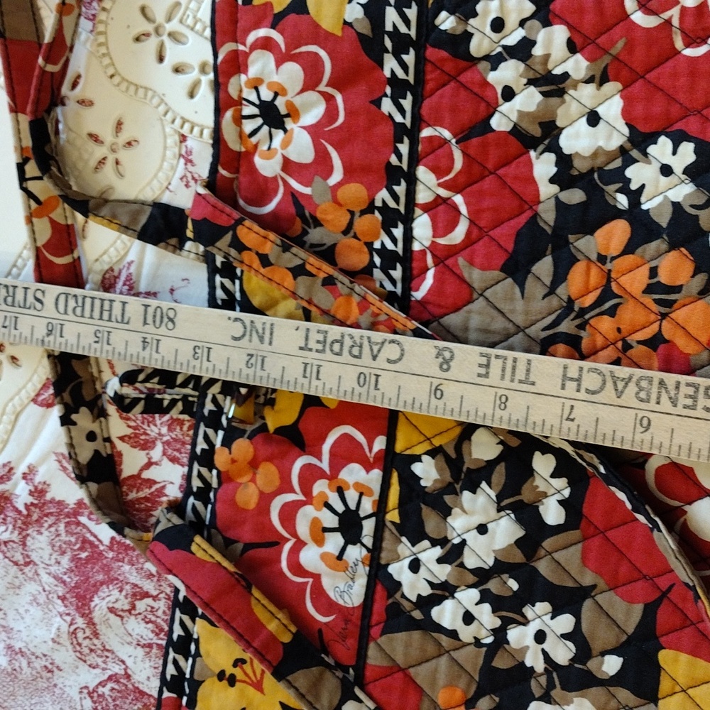 Vera Bradley Bittersweet Pattern Large Tote - Picture 7 of 7